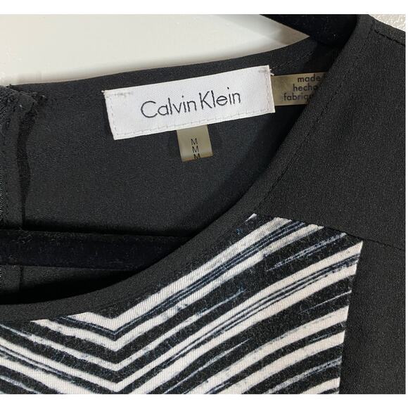 Calvin Klein Sleeveless Black & White Chevron Stretch Tank Bouse Size Medium - Picture 3 of 8